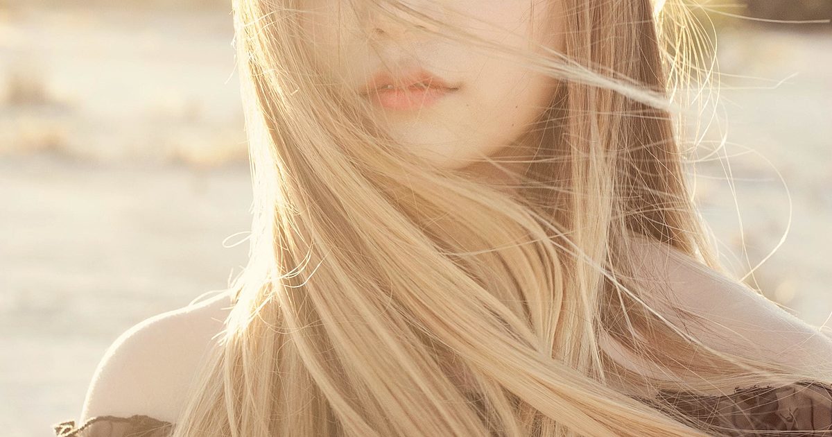 How To Choose The Best Hair Oil For Your Hair Type | Alterna Haircare How To Choose The Best Hair Oil For Your Hair Type | Alterna Haircare