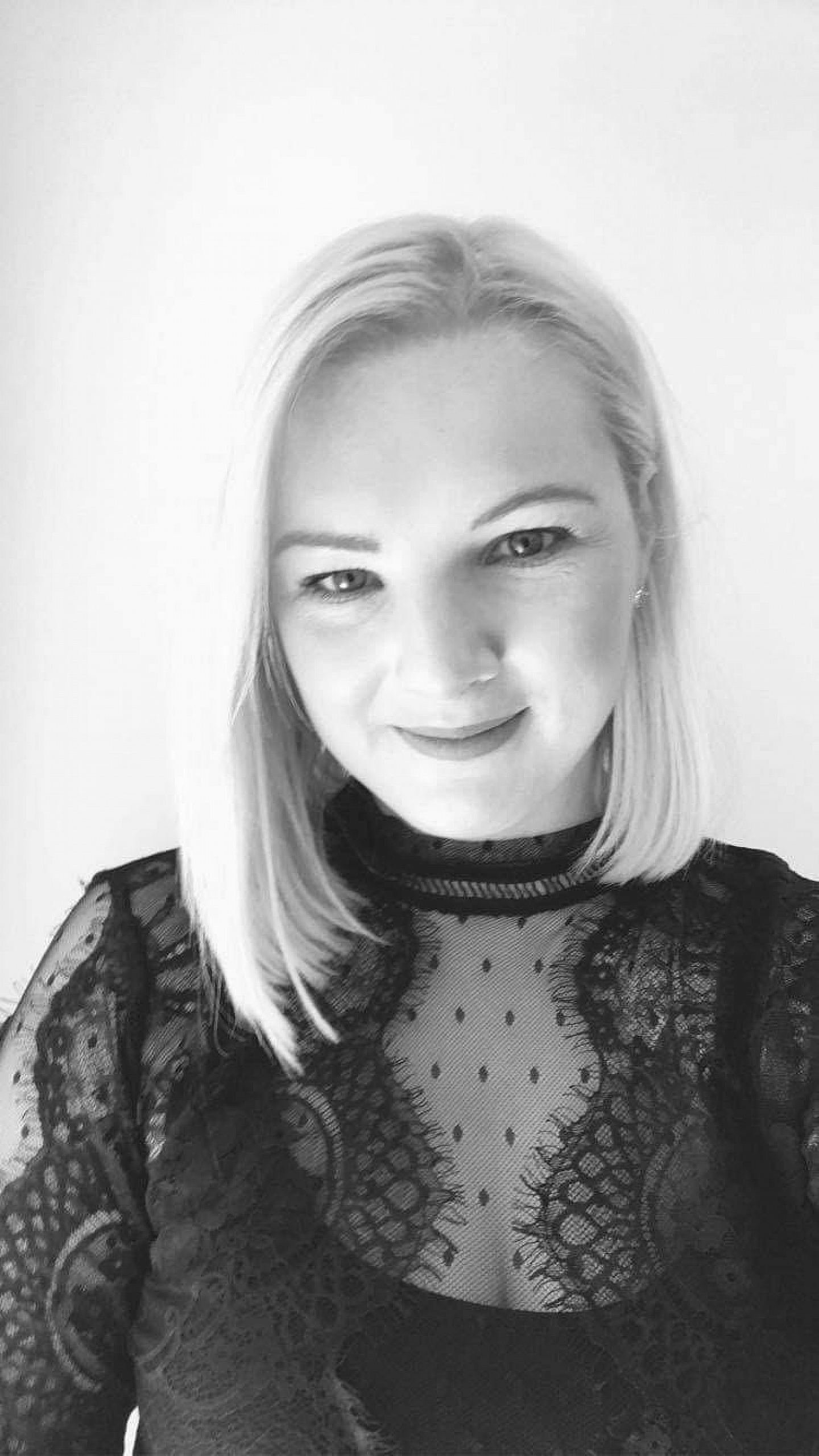 CHRISSIE BIESIEK Education Team ANZ